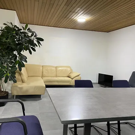 Kaiserswerth 3*